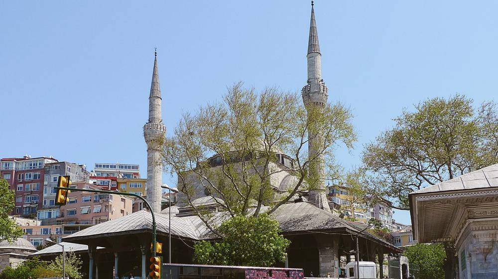 Турция: приятная прогулка по азиатской части Стамбула смотреть онлайн