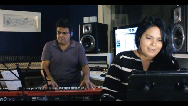 Ensaio - Strani Amori - Laura Pausini смотреть онлайн