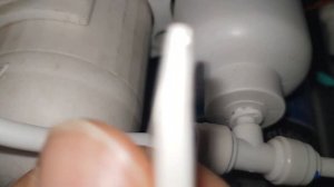 Замена мембраны и минерализатора в обратном осмосе.