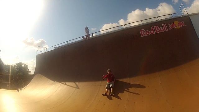 Skip Storm Skate Boarding Video смотреть онлайн