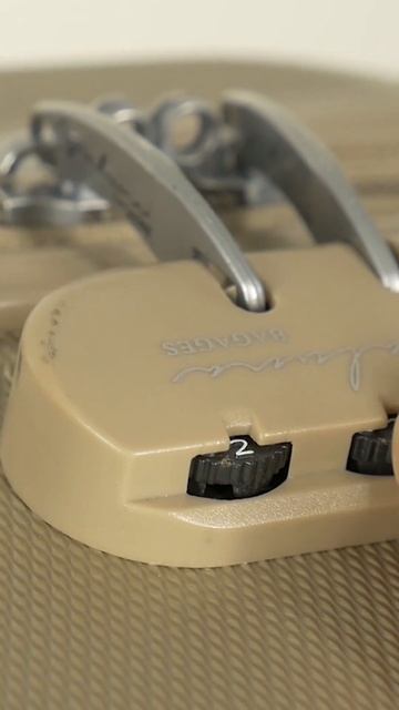 Unlock forgotten suitcase lock Password смотреть онлайн