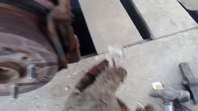 замена задних тормозных колодок hyundai getz смотреть онлайн