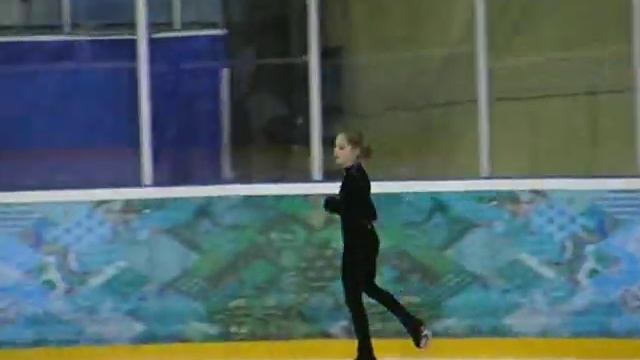 Юлия Липницкая - разминка Russian Open Skates 07.09.2014 смотреть онлайн
