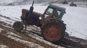 Трактор Т 40 против Трактор Т 16 в подьеме | оффроуд 2020