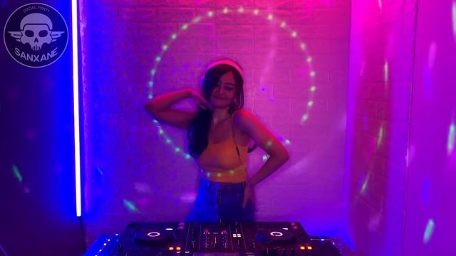 SORRY BASS BETON - SANXANE x VASEKTIA - JUNGLE DUTCH TERBARU 2021 - MLINTIR LAGI KITA BOR смотреть онлайн