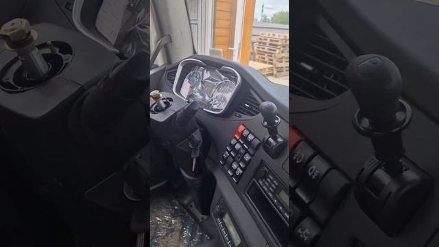 Обзор кабины Faw J6 смотреть онлайн