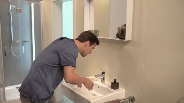 Смеситель для раковины Hansgrohe Logis 71100000 смотреть онлайн