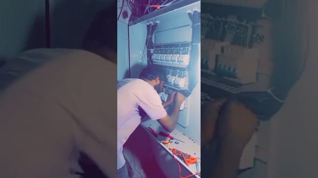 Solar inverter 100 KVA. Work on DC brakers to. solar inverte смотреть онлайн