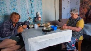 Установил телевизор Запустил бойлер с горячей водой и навозил земли на грядки ПОДВАЛ ИЛЬИЧА деревня