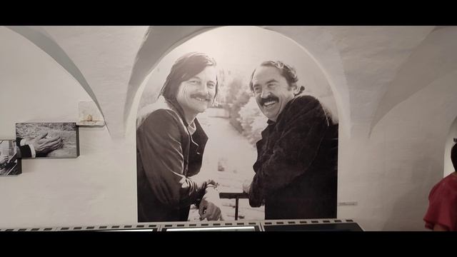 Монастырь и тюрьма смотреть онлайн