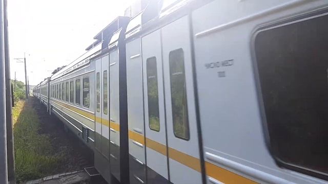 Электропоезд ЭД4М-0464 платформа Сушкинская до станции Можайск. 19.07.2022.