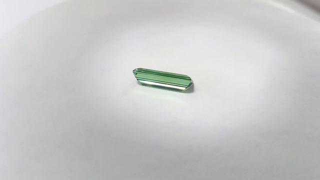 Турмалин (Африка). 1.5 карата. 11.5/3.8/3.3 мм.