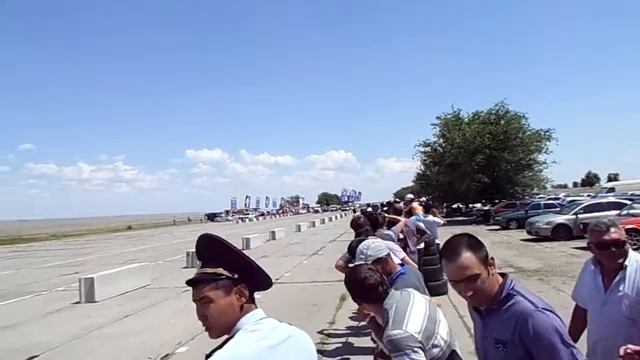 Элиста 1.06.2013 (Драг рейсинг) смотреть онлайн