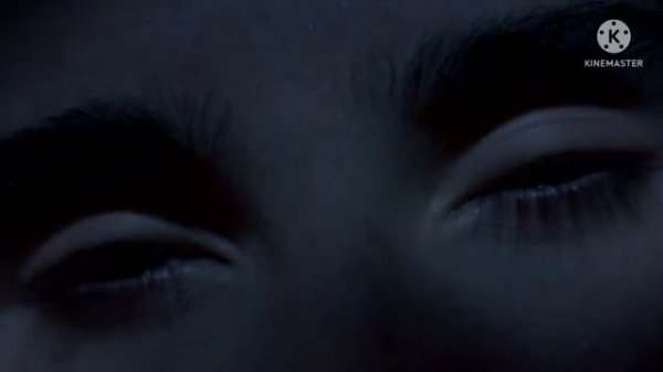 Green Day - No One Knows [Official Music Video]