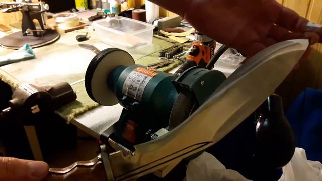 Нож Кукри. Гуркхский нож. Профилактика, заточка. НожеМания. смотреть онлайн