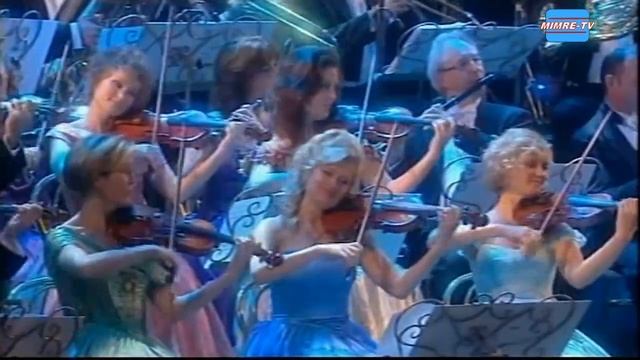 André Rieu performing at the Royal Variety Show 2009 смотреть онлайн