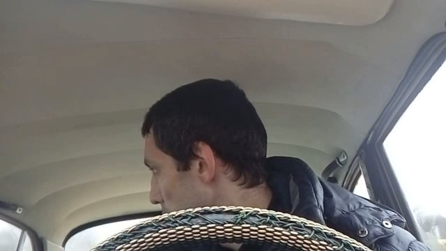 Москвич не заводится, а ехать надо :((. Утро москвичевода. смотреть онлайн
