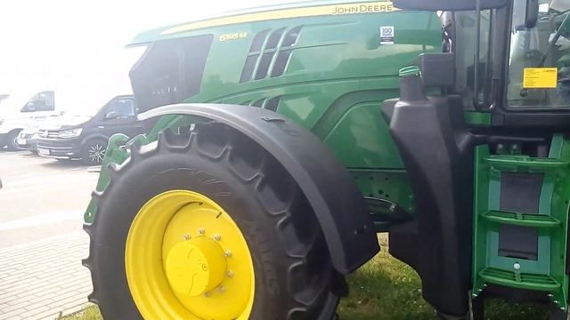Tractor John Deere 6195 М. Трактор John Deere 6195 М. смотреть онлайн