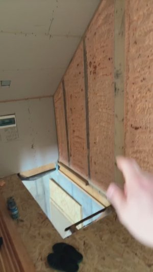 Перегородки на мансардном этаже #комнаты #планировка #гардеробная #мансарда #дом #гипсокартон