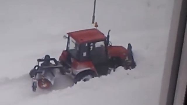 Трактор застрял