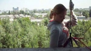 Первый спуск начинающего высотника с пятого этажа.