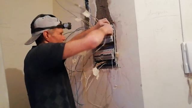 Монтажные работы(2) смотреть онлайн