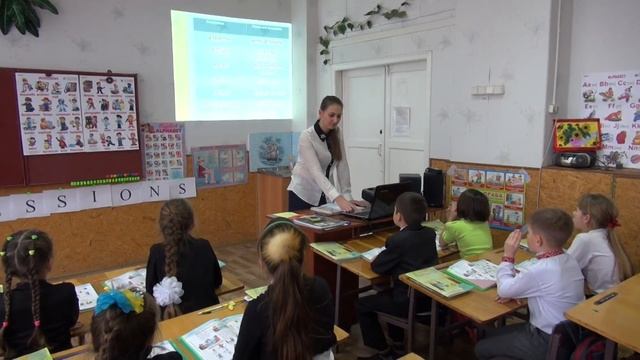 УРОК АНГЛІЙСЬКОЇ МОВИ Топка Н.К. Учитель року-2016 Аульська СЗШ 3-Б клас смотреть онлайн