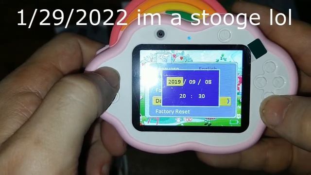 Selvim Kids camera. Fun for younger ages and has mini games of tetris and snake and more.. смотреть онлайн