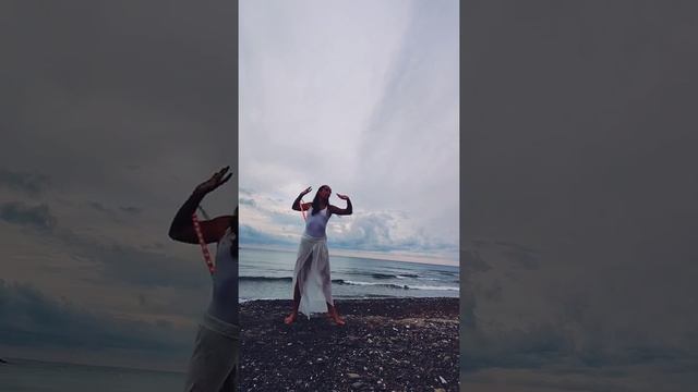 Ocean eyes - Led hula hoop смотреть онлайн
