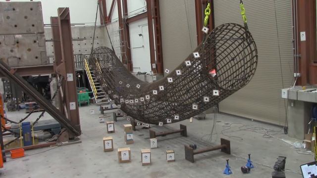 UNR Rebar Cage Full-Scale Testing - Cage 3 (Spiral, U-Bolt, No Internal Stiffening Elements), S5, V смотреть онлайн