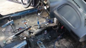 Автозвук за 30к в ваз 2114. Бюджетно и очень громко.