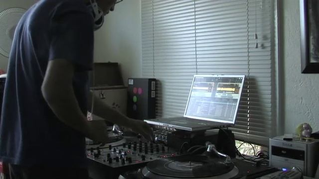 I Love My Mac (Dj Tails House Remix) смотреть онлайн