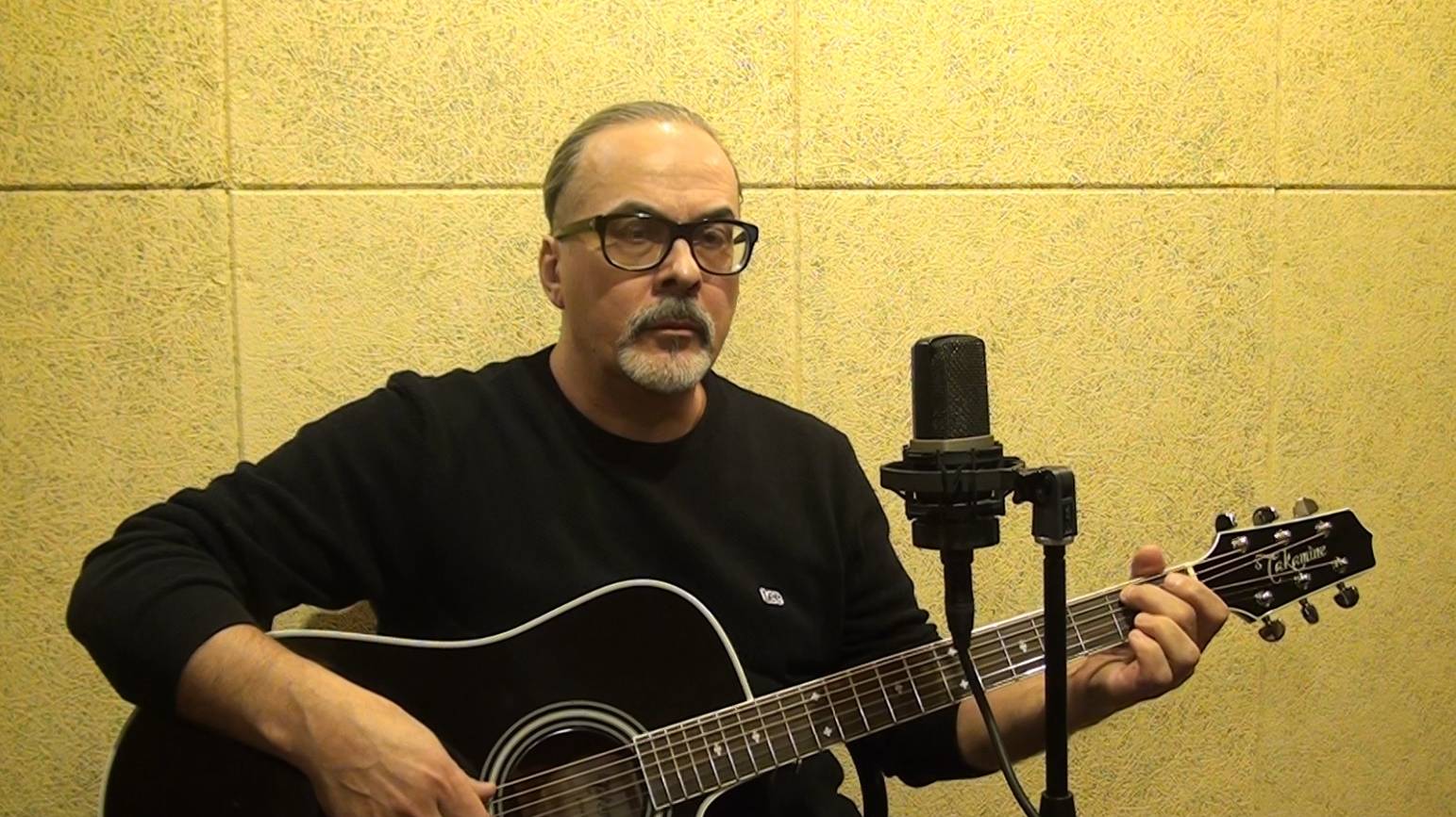 У Беды Глаза Зелёные... (кавер) смотреть онлайн