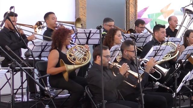 AMIGOS - Roberto Carlos/arr. David Llácer (Brass Band Santa Ana & David Llácer) смотреть онлайн