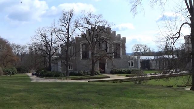 Hluboka nad Vltavou // Schloss Frauenberg (Глубока над Влтавой) смотреть онлайн