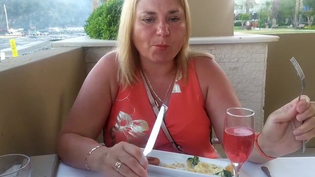 Restaurante A La Carte Mukbang Kilikia Resort