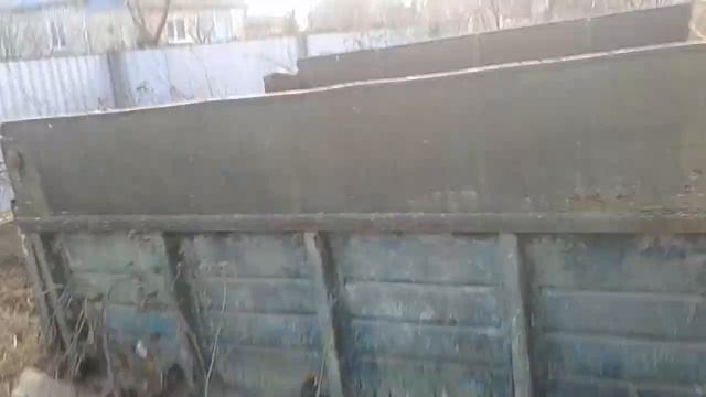 Прицеп з зіловської рами для трактора