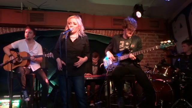 Вельвет - Бей в барабаны (акустика, 20.11.13 @ Artefaq) смотреть онлайн