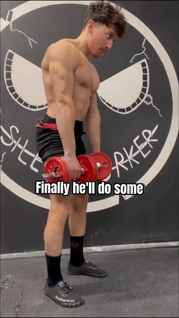 World Champion Powerlifter’s Deadlift Warm Up смотреть онлайн