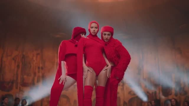Sean Paul x INNA - Let It Talk To Me смотреть онлайн