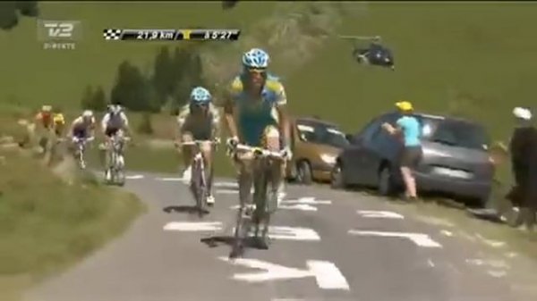 Contador play unfair at 15th stage of tdf 2010 and wins the yellow