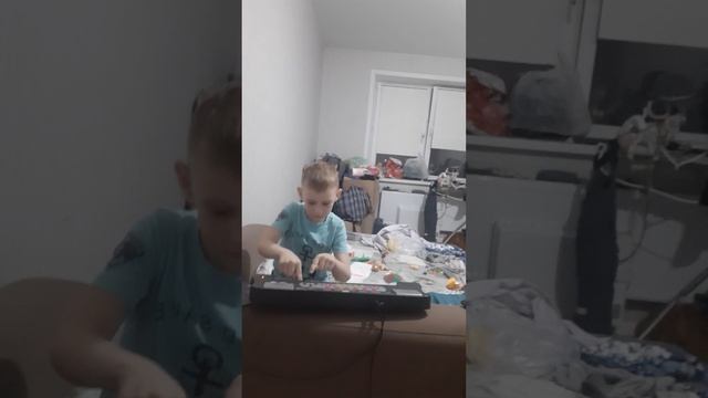 20250315_234515.mp4 смотреть онлайн