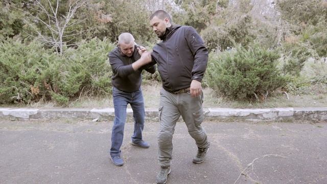 Через захват на человека смотреть онлайн