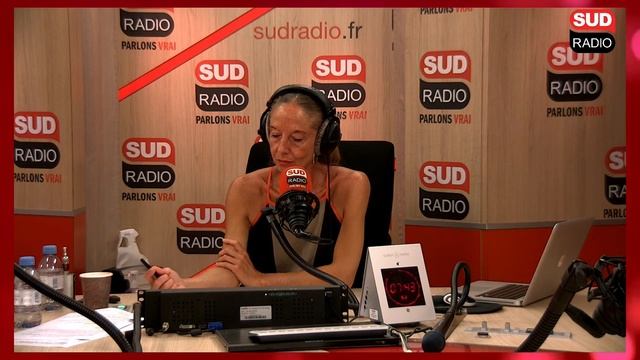 Les algues sur la côte Basque смотреть онлайн