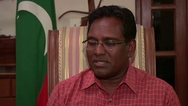 Maldivian leader sees peril and promise in countrys future смотреть онлайн
