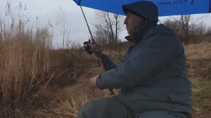 Весенний карась на поплавочную удочку