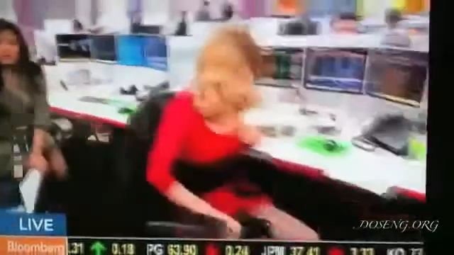 ВНИМАНИЯ Засвет в прямом эфире +18 смотреть онлайн