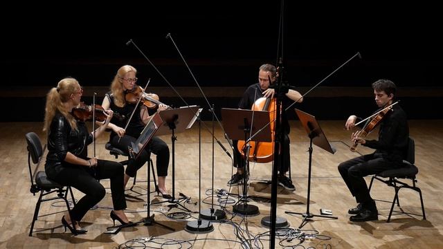 Gubaidulina Sofia - String Quartets no. 1, 2, 3, 4 LIVE [Royal String Quartet] смотреть онлайн