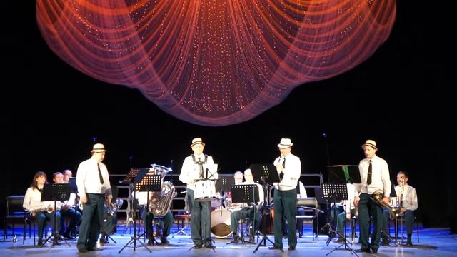 Закамский диксиленд. Блюз "Жестяная крыша" смотреть онлайн