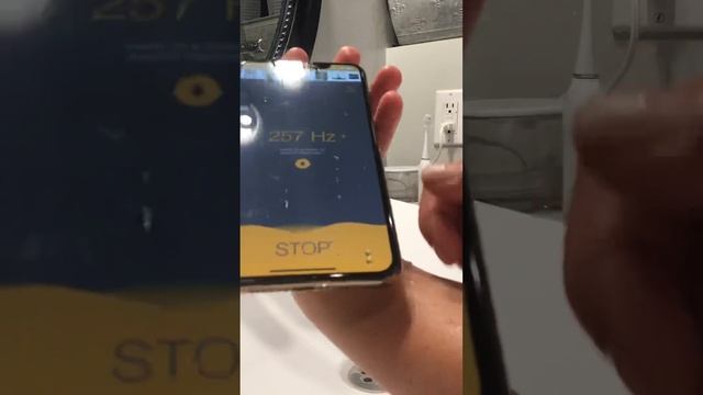 Sonic app pushes water from iPhone 11 Pro Max смотреть онлайн